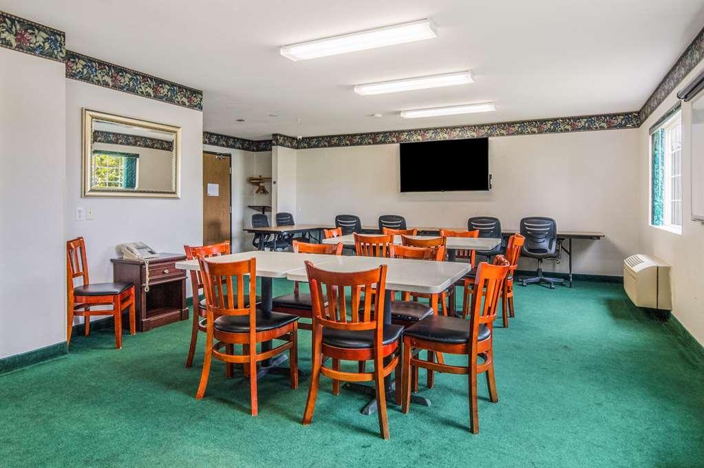 Quality Inn Port Orchard Restoran fotoğraf